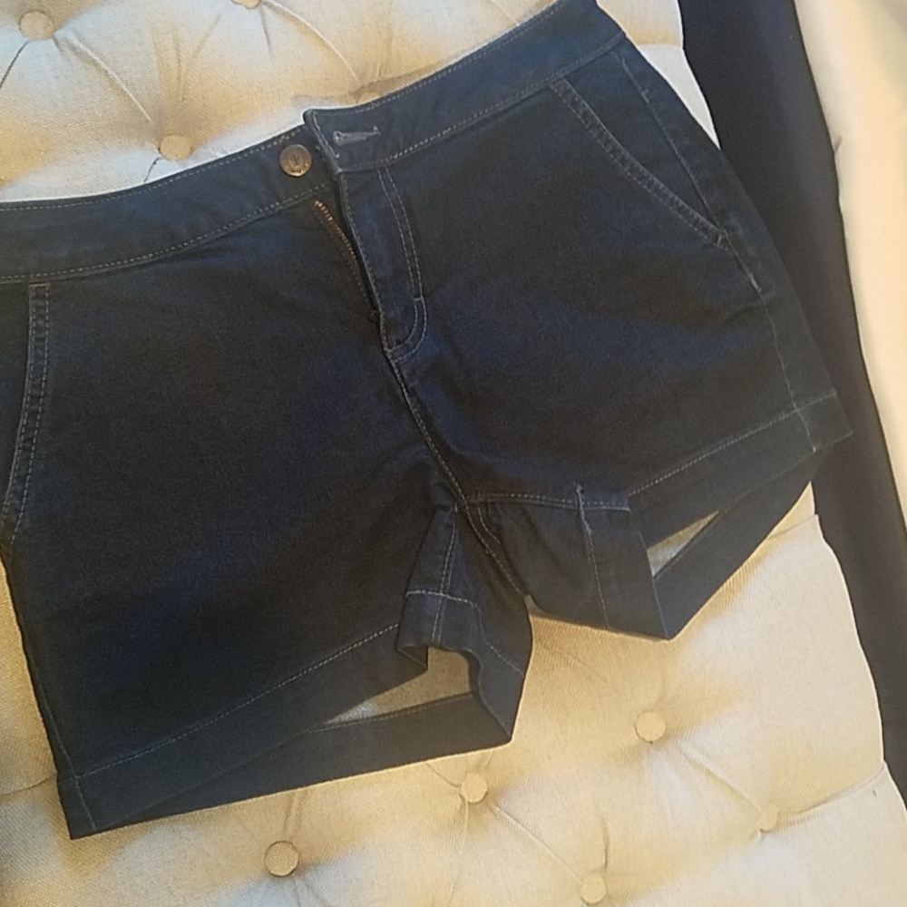 Jennifer Lopez Jean Shorts